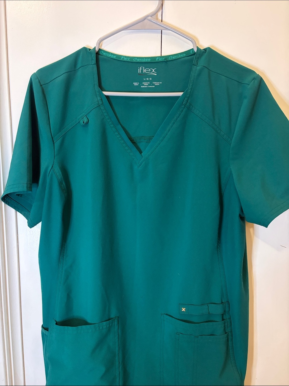 Cherokee women’s V-Neck Scrub Top